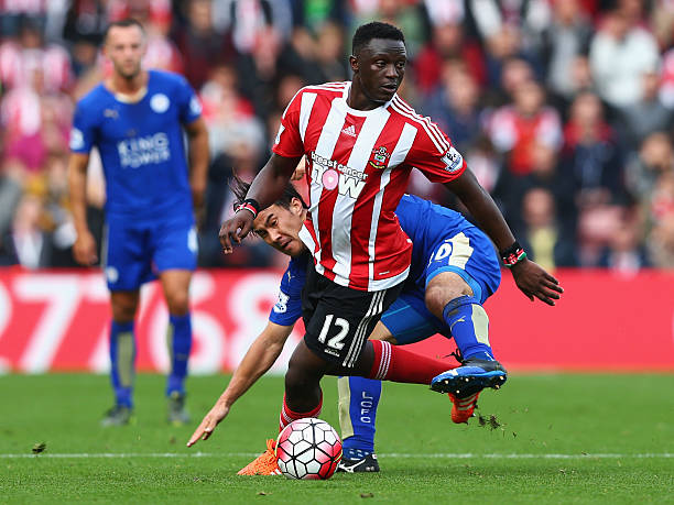 还与他的领 还与他的领