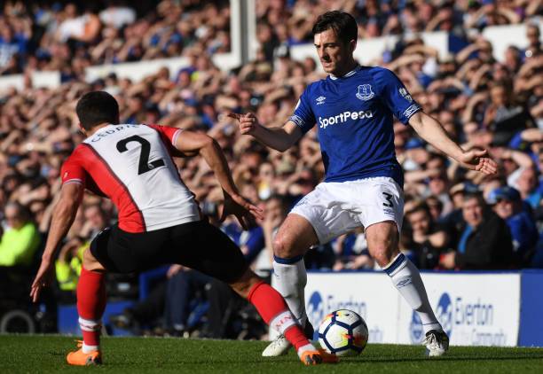 挺身而出 挺身而出