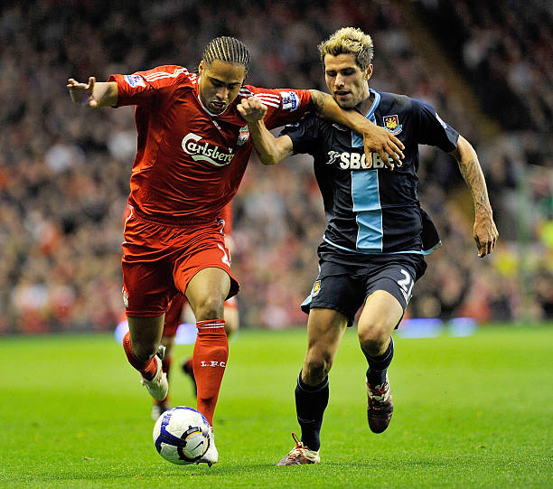 纽卡斯尔联 纽卡斯尔联